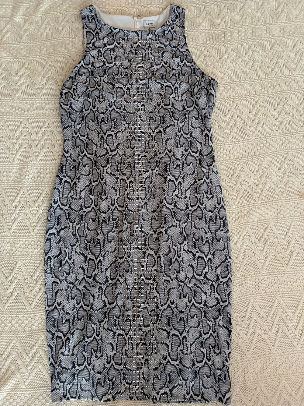 Cache Snake-Print Sleeveless Sheath Dress in Gray and Black